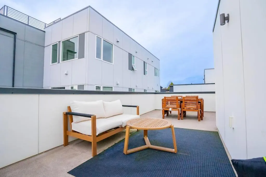 Ballard'S Pet-Friendly Mid Century Home + Rooftop Deck Seattle 0*,